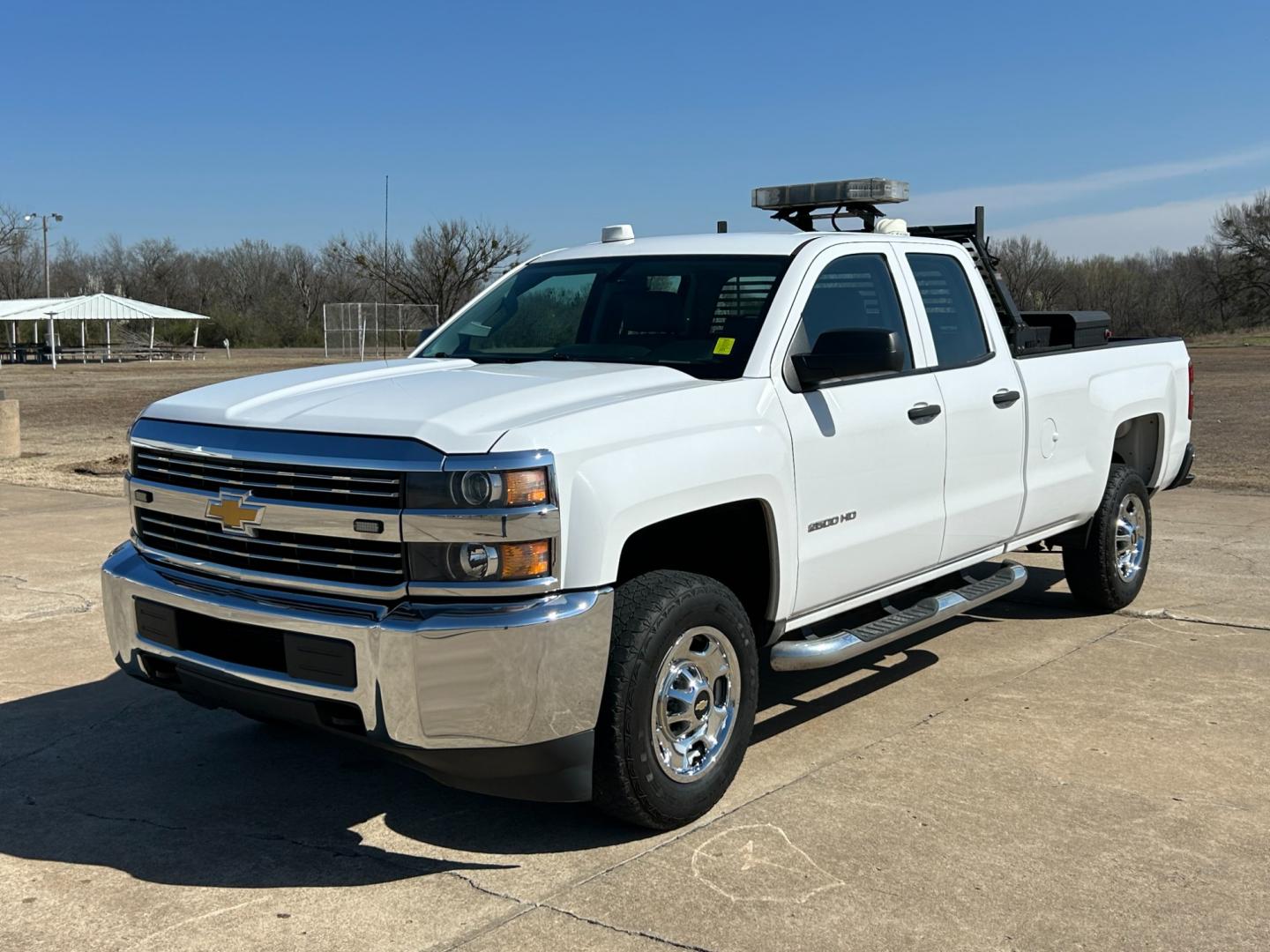 2015 White /Gray Chevrolet Silverado 2500HD Work Truck Double Cab 4WD (1GC2KUEB4FZ) with an 6.0L V8 OHV 16V CNG engine, 6A transmission, located at 17760 Hwy 62, Morris, OK, 74445, (918) 733-4887, 35.609104, -95.877060 - Photo#0